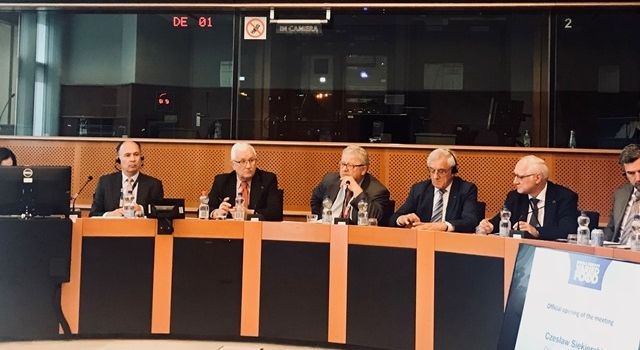 UPEMI w Parlamencie Europejskim- Round Table Discussion